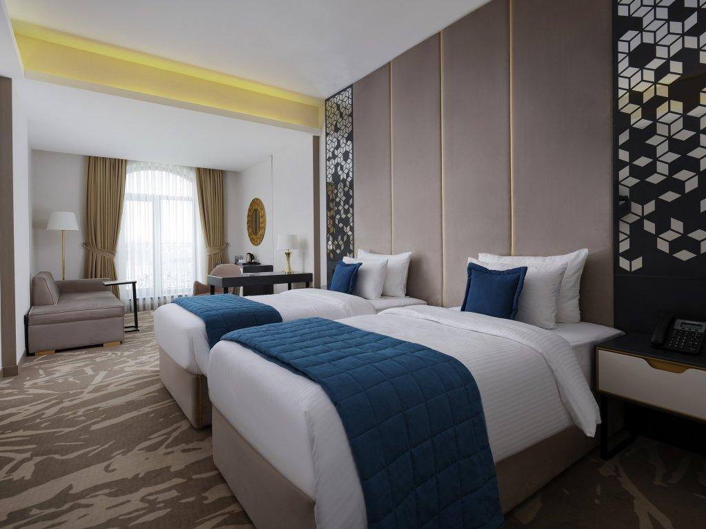 Mercure Taszkent Zewnętrze zdjęcie